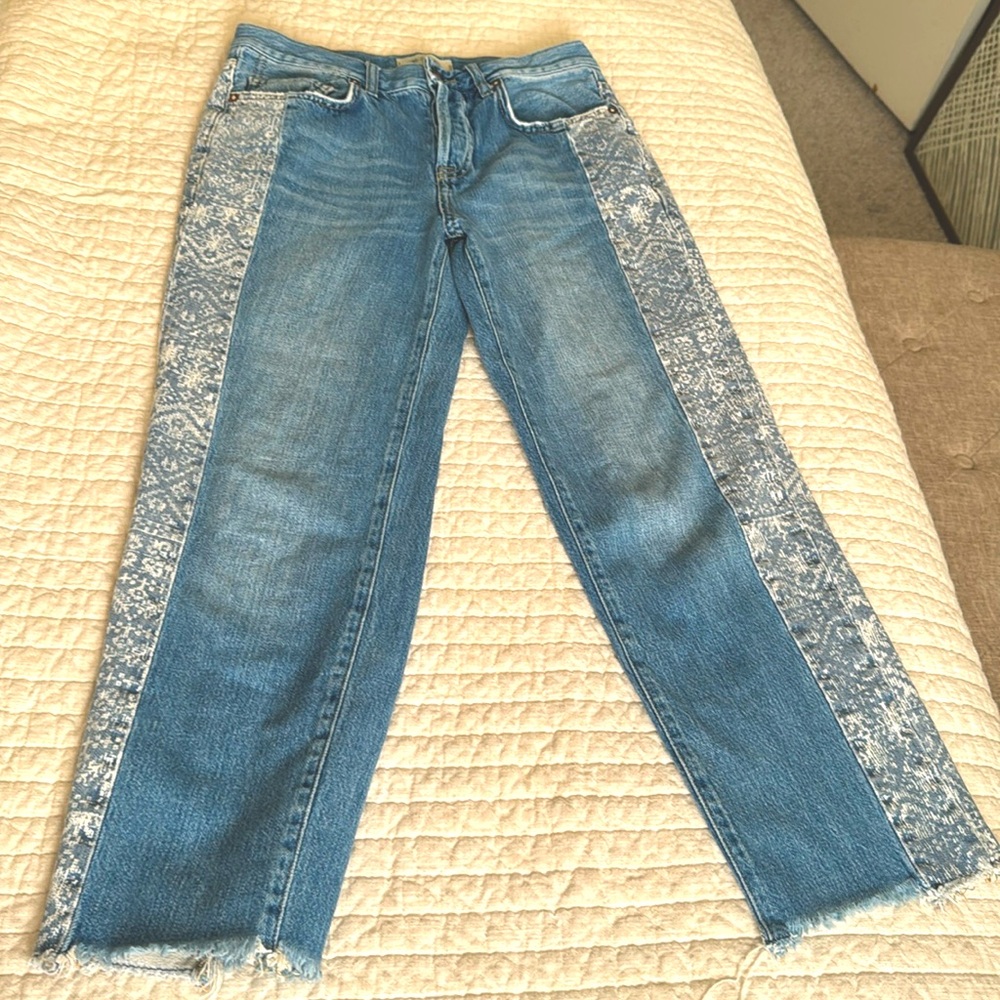 SALE ✨ Free People: We The Free Ankle Jeans size 25